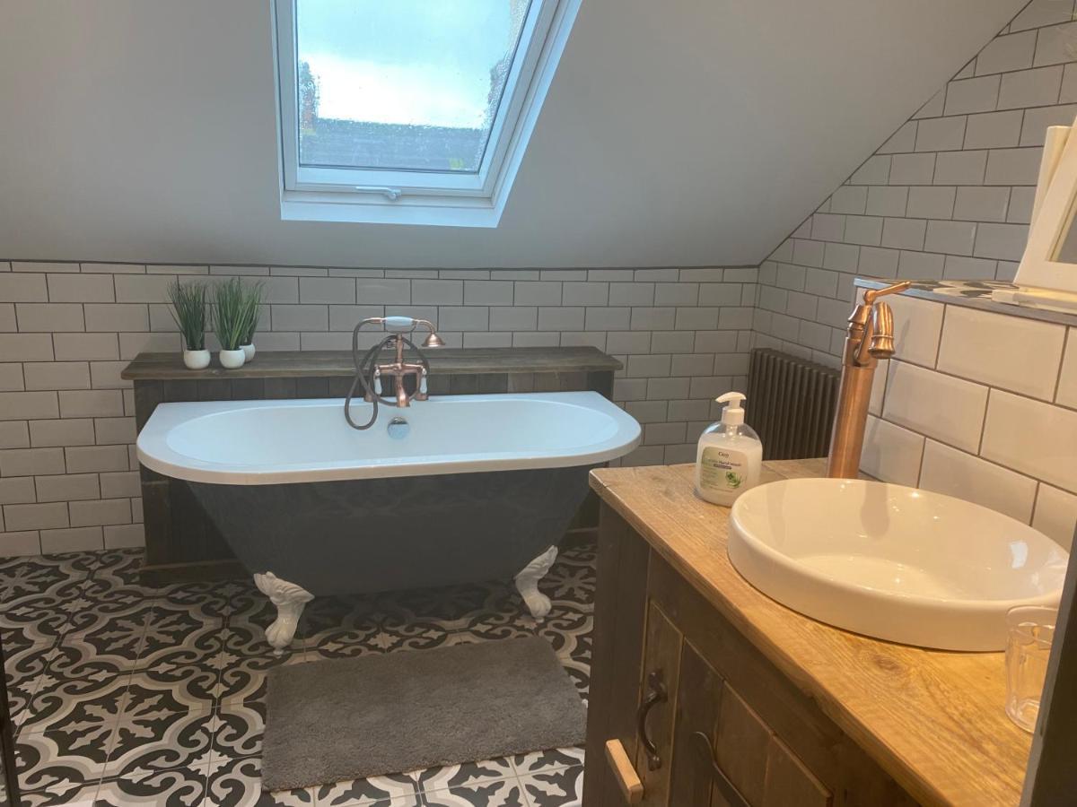 アンブル Farndale House-Hot Tubヴィラ エクステリア 写真
